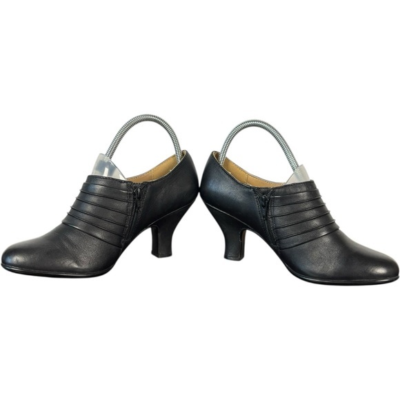 Strictly Comfort Black Leather Side Zip Ankle Boots Heels Women Size 9 Workwear - Picture 5 of 8